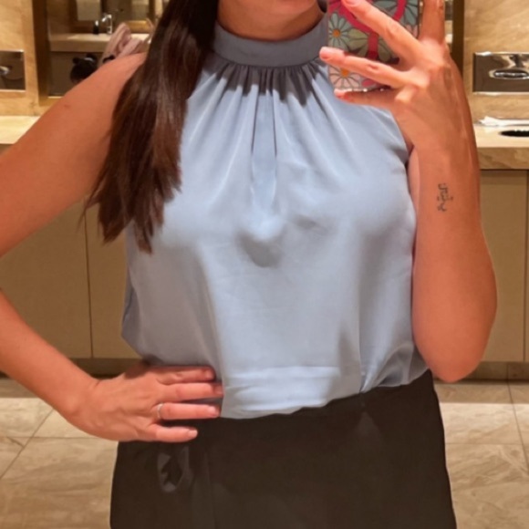 Halara Keyhole Back Halter Plicated Sleeveless Curved Hem Work Blouse/Shirt| NEW - Picture 11 of 12